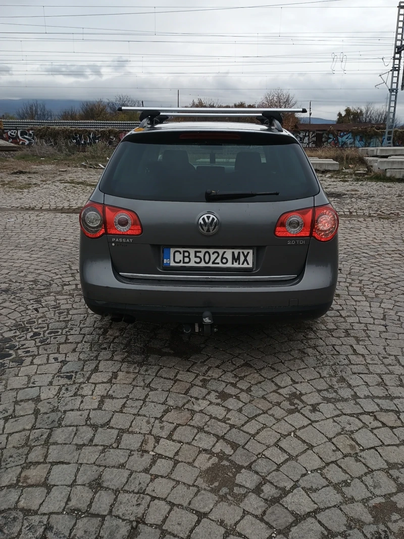 VW Passat 2.0 TDI, снимка 15 - Автомобили и джипове - 52294344