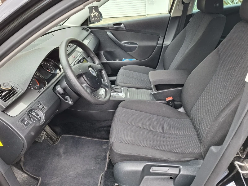VW Passat 2.0 tdi, снимка 11 - Автомобили и джипове - 52566179