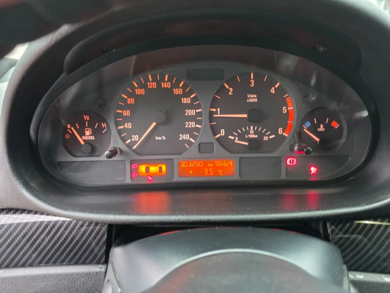 BMW 320 2.0 TD, снимка 10 - Автомобили и джипове - 53221785