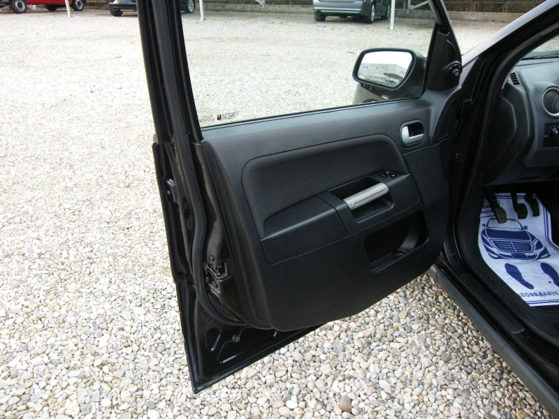 Ford Fusion 1.4 TDCI FACELIFT, снимка 7 - Автомобили и джипове - 53384108