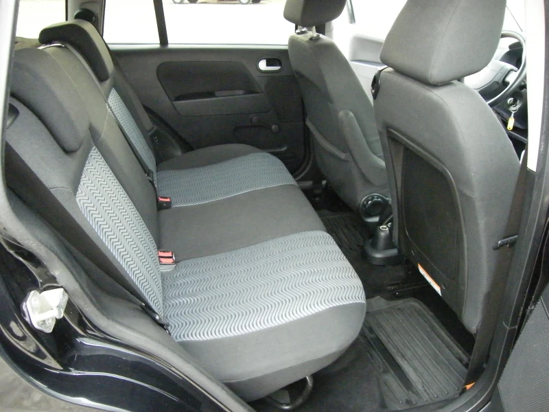 Ford Fusion 1.4 TDCI FACELIFT, снимка 14 - Автомобили и джипове - 53384108