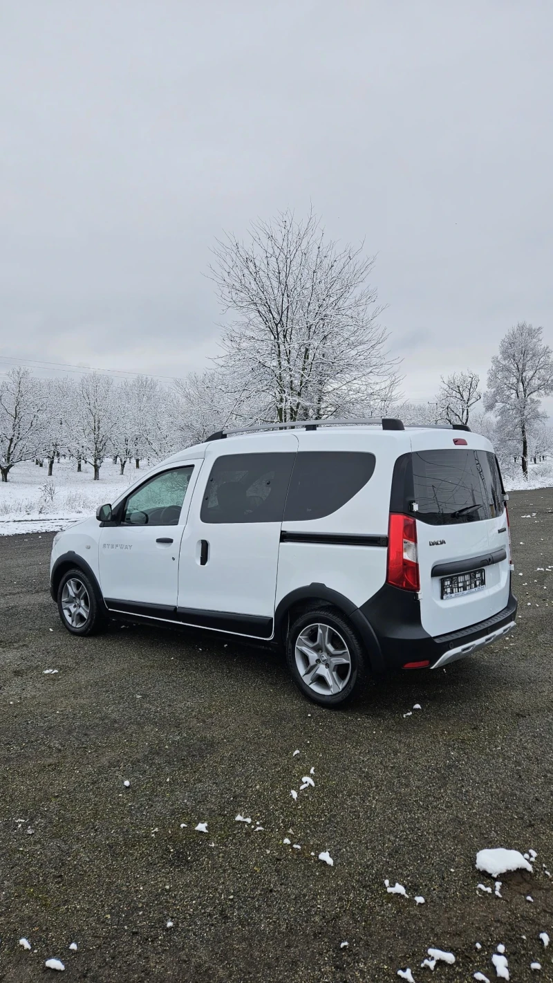 Dacia Dokker Stepway 1.5 dCi 90 к.с., снимка 6 - Автомобили и джипове - 53432596