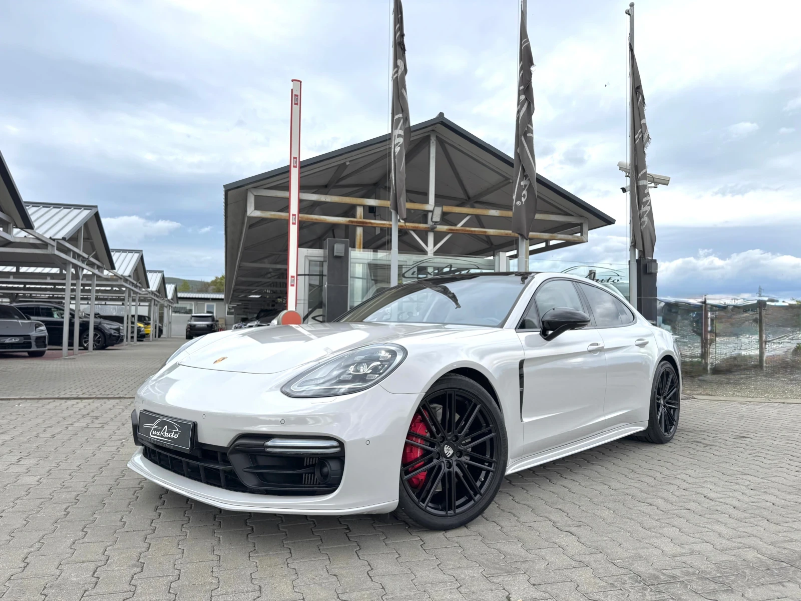 Porsche Panamera GTS#PANORAMA#ALCANTARA#ОБДУХ#DISTR#360* CAM, снимка 1