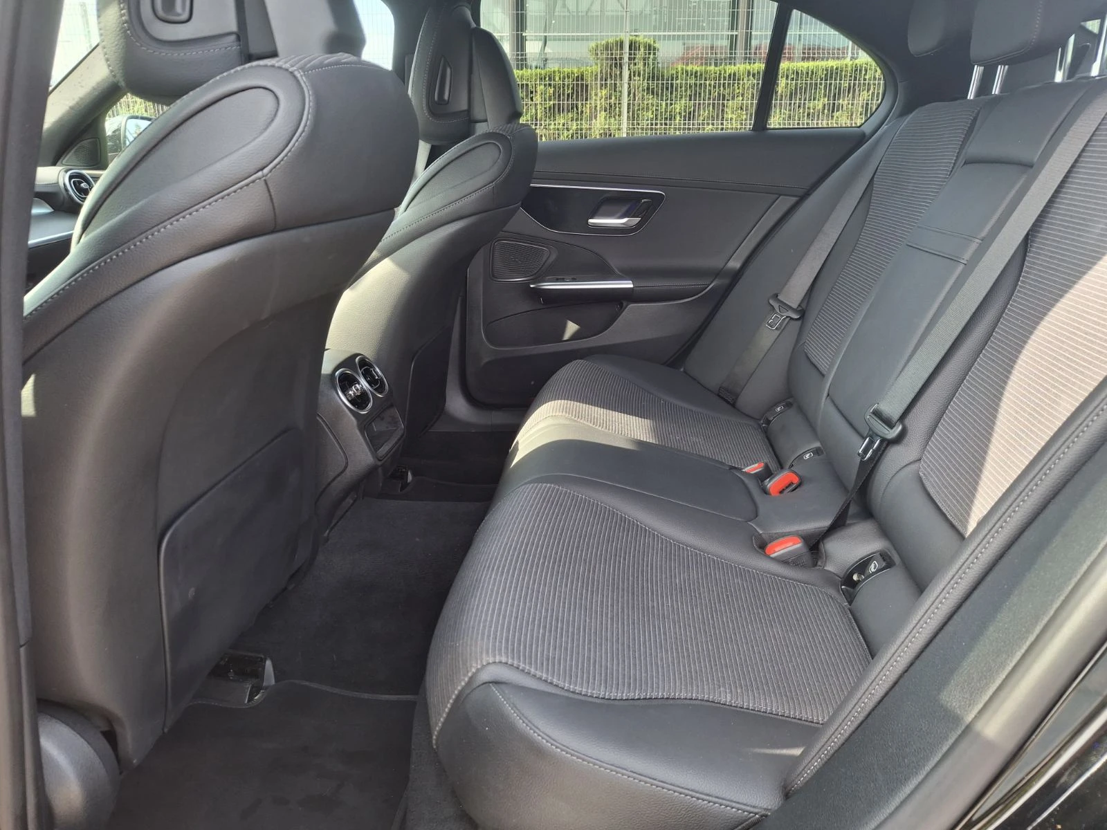 Mercedes-Benz C 220 d 4MATIC - изображение 10