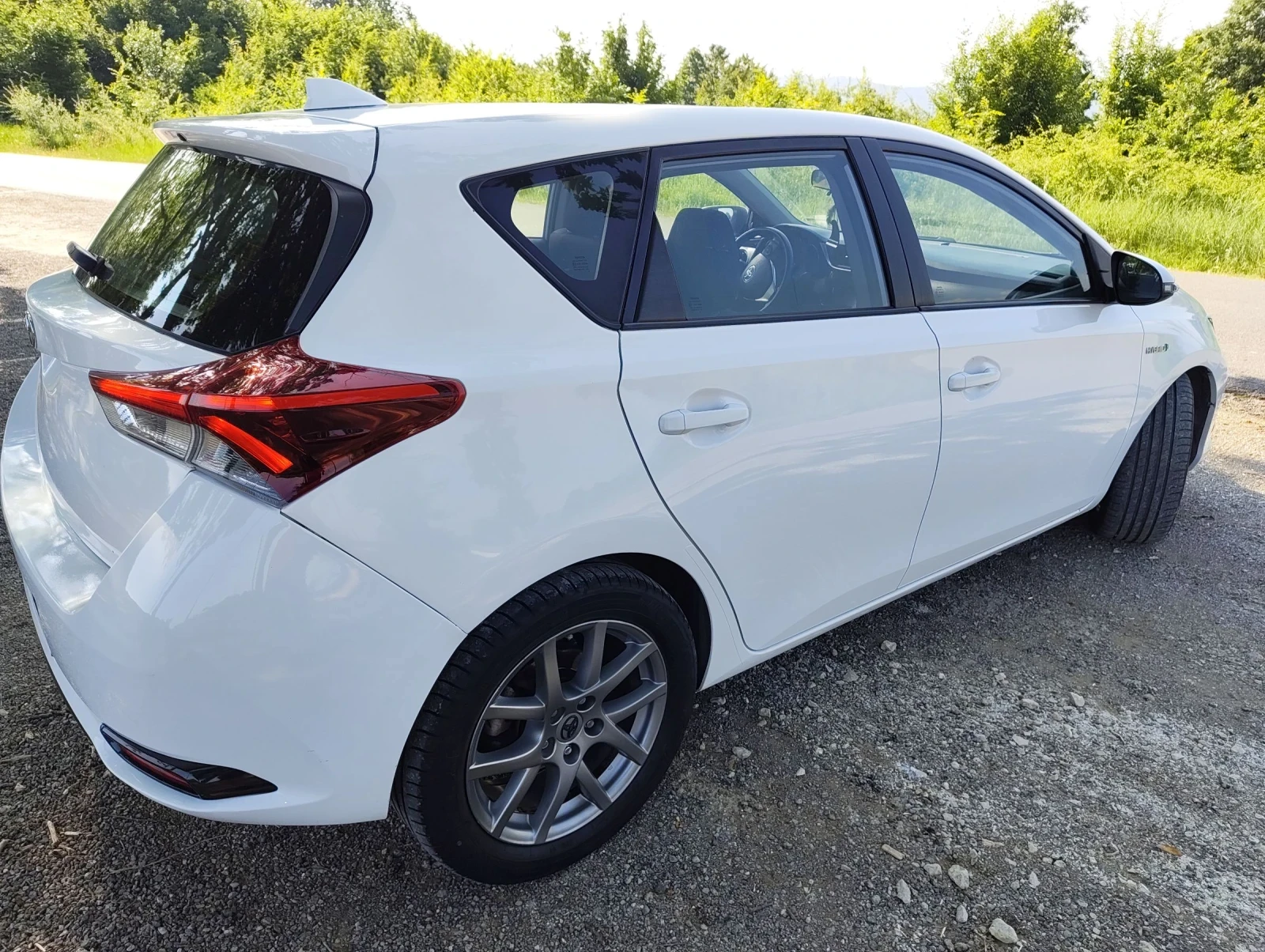 Toyota Auris LED фарове - изображение 6