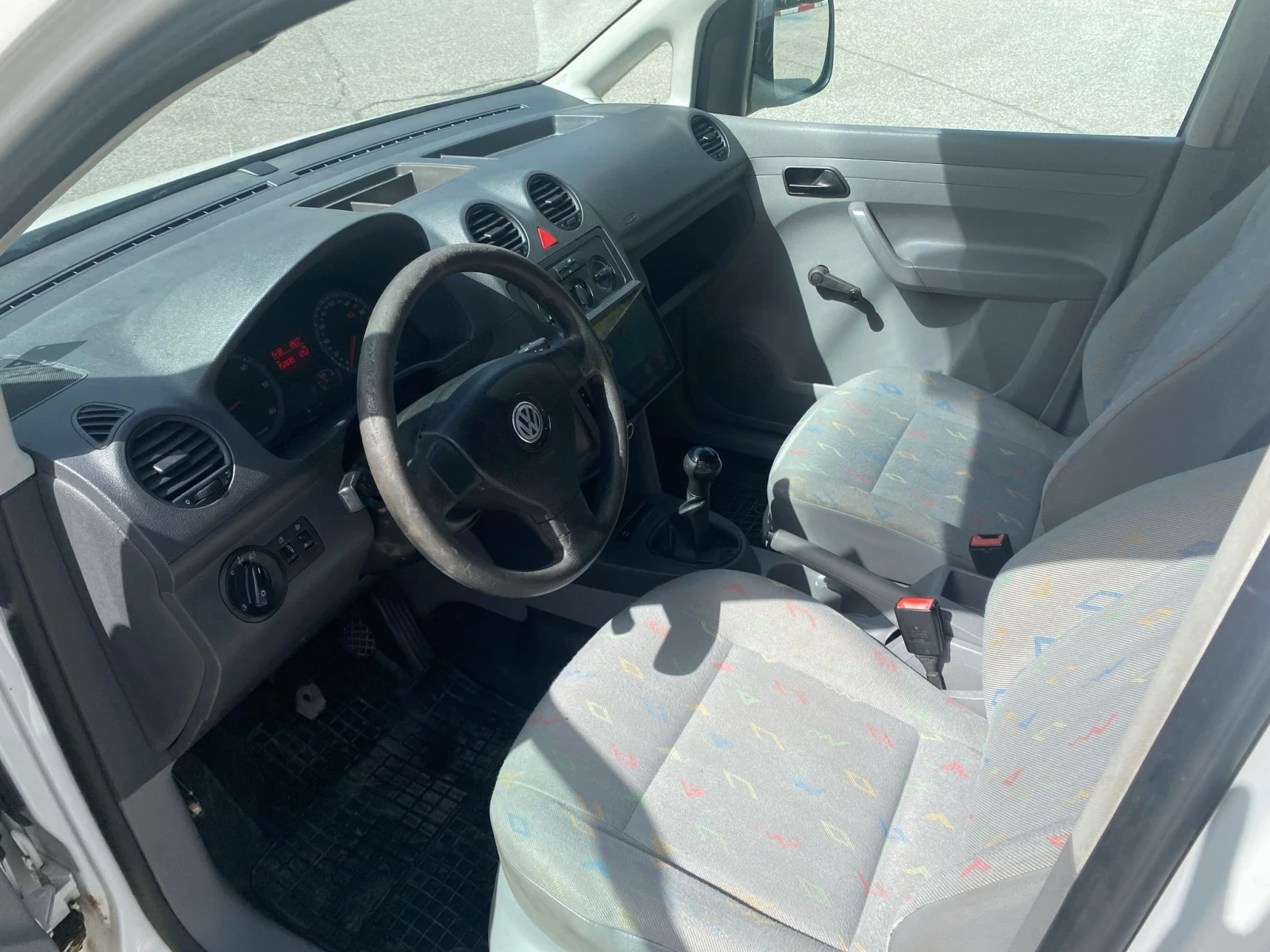 VW Caddy 1.9 TDI 105 HP - изображение 7