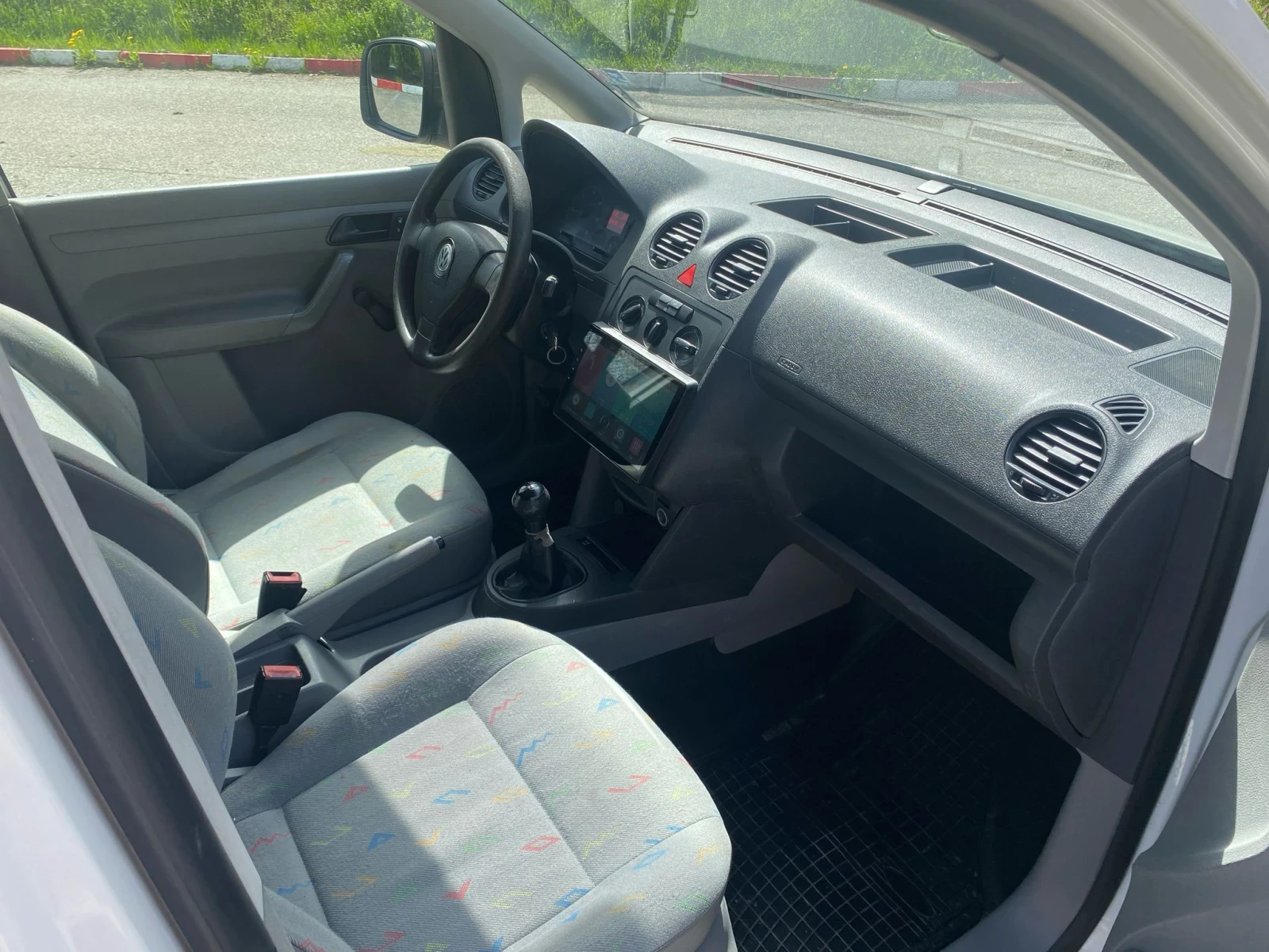 VW Caddy 1.9 TDI 105 HP - изображение 9