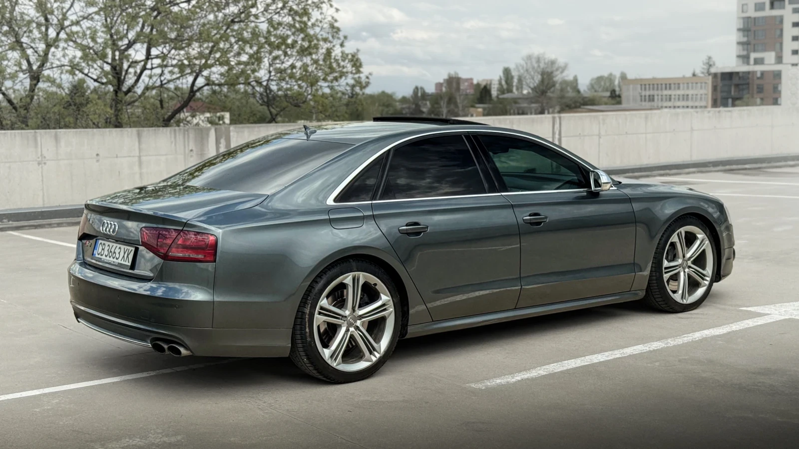 Audi S8  - изображение 4