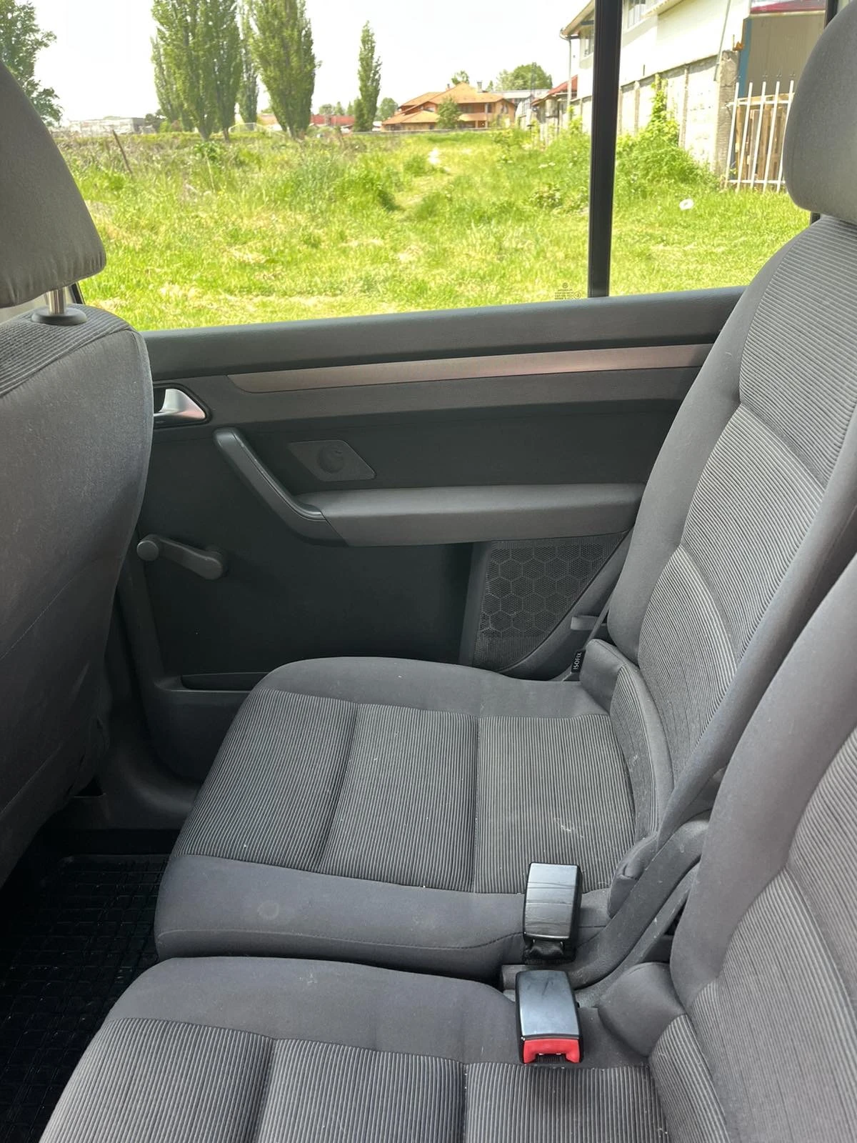 VW Touran  - изображение 8