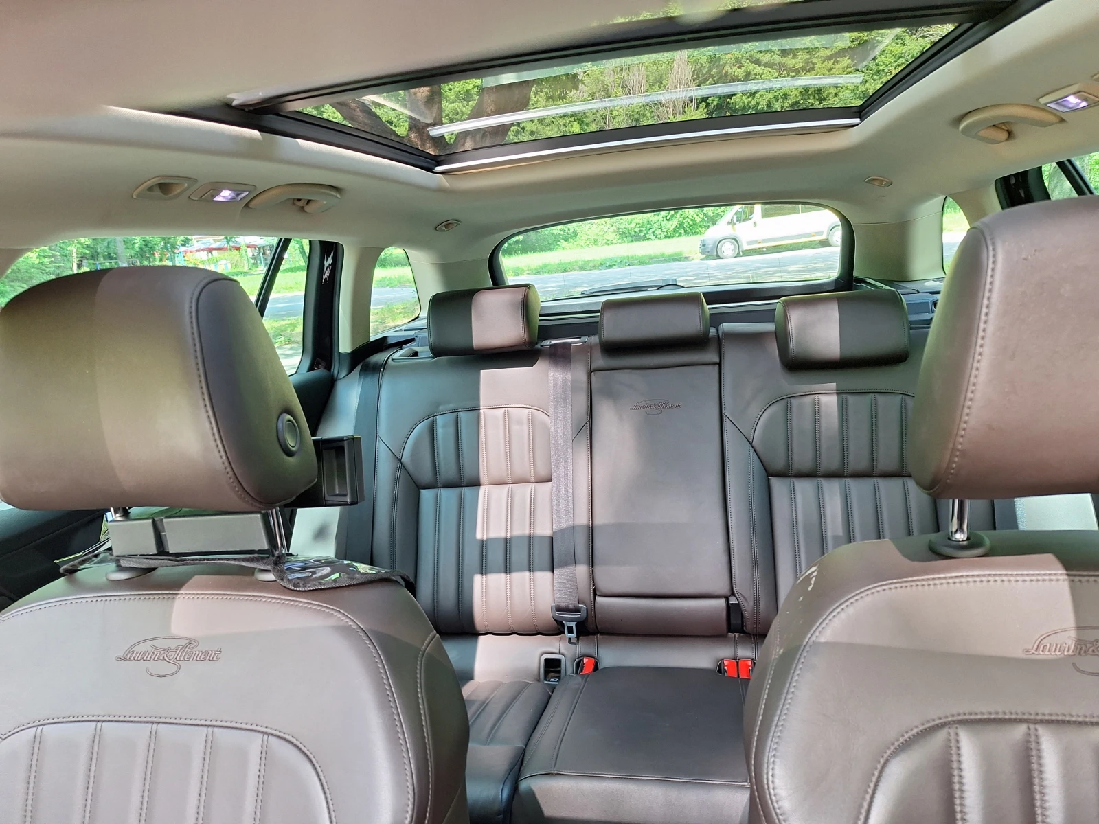 Skoda Superb 2.0 TDI Laurin & Klement - изображение 6
