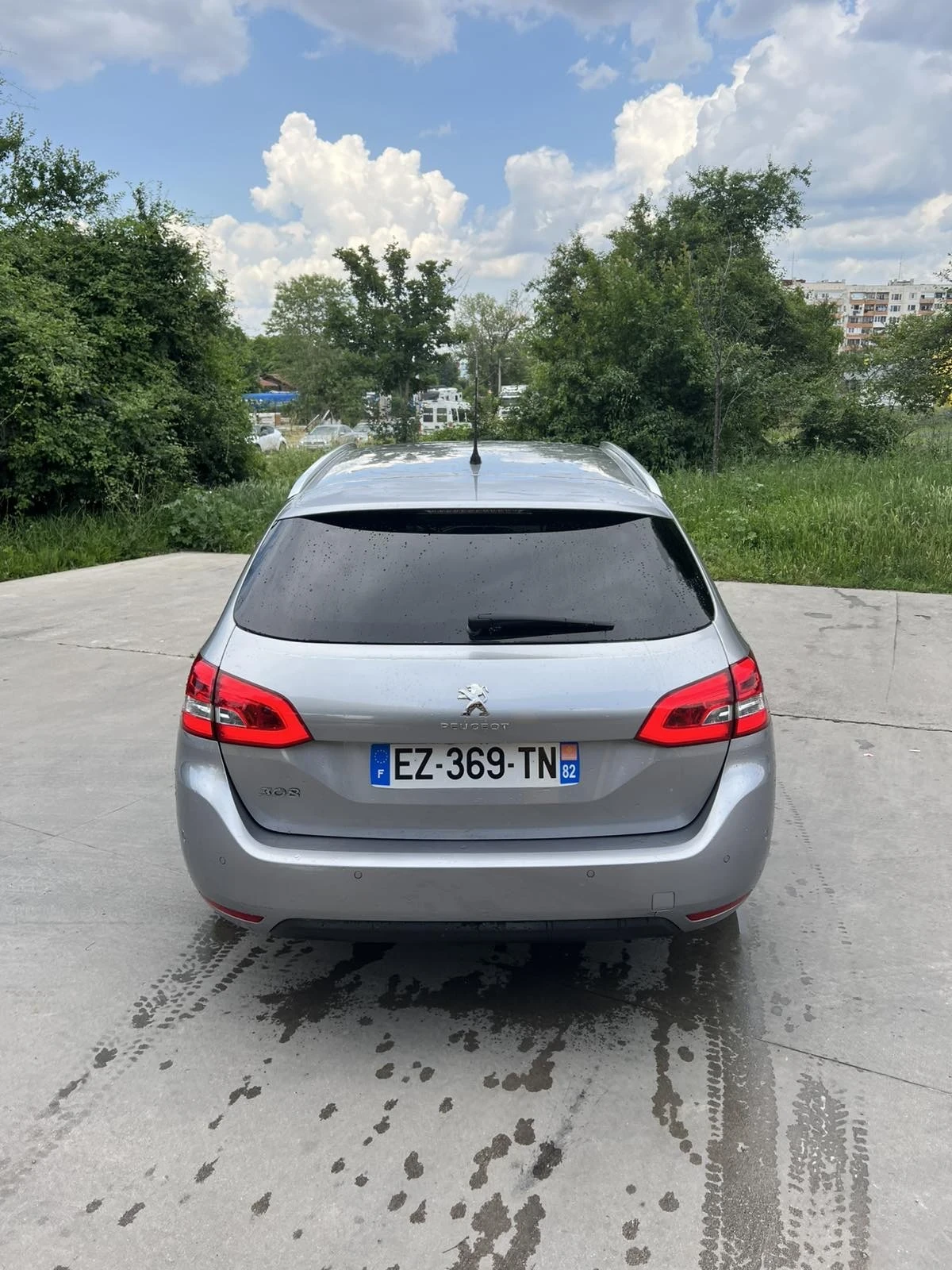 Peugeot 308 1.5 Bluehdi 100 - изображение 2