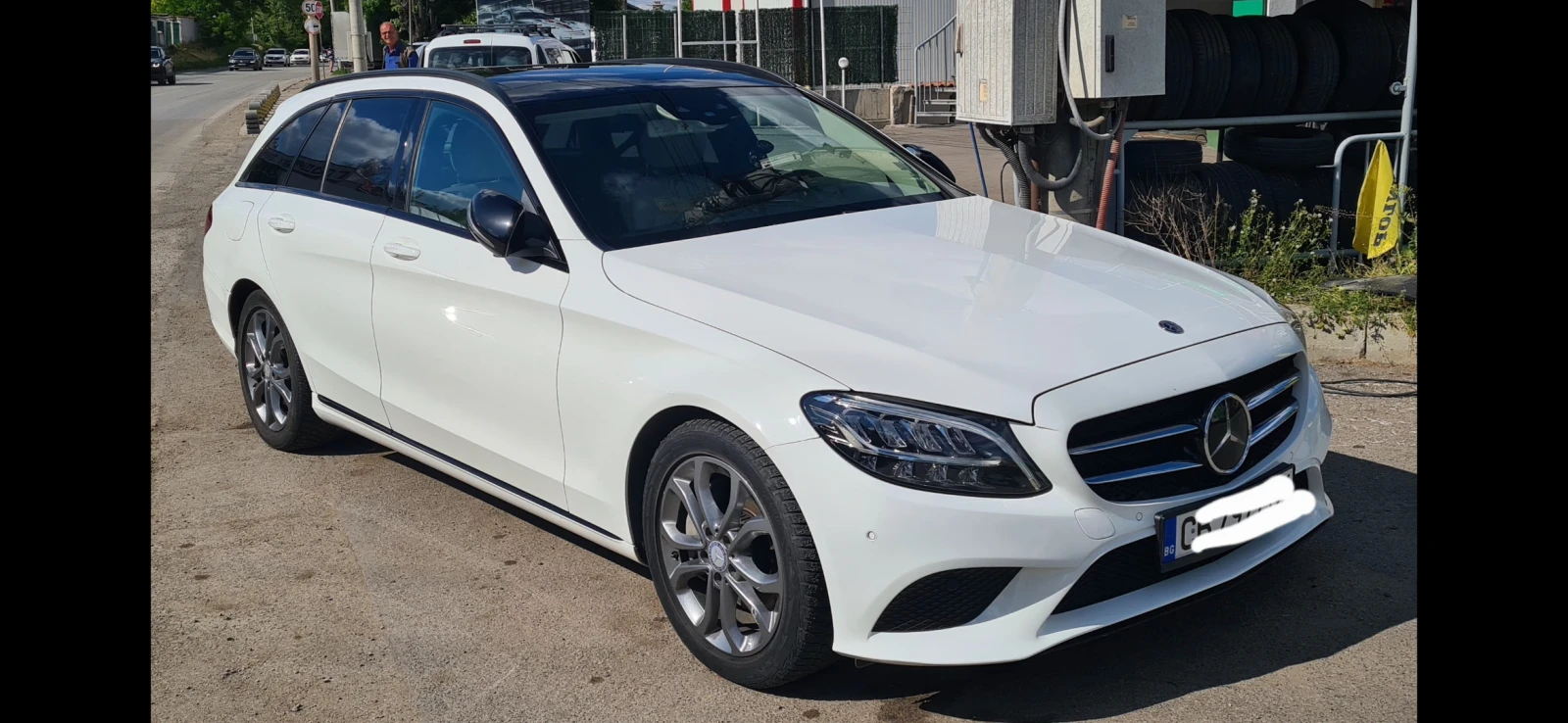 Mercedes-Benz C 300  - изображение 2