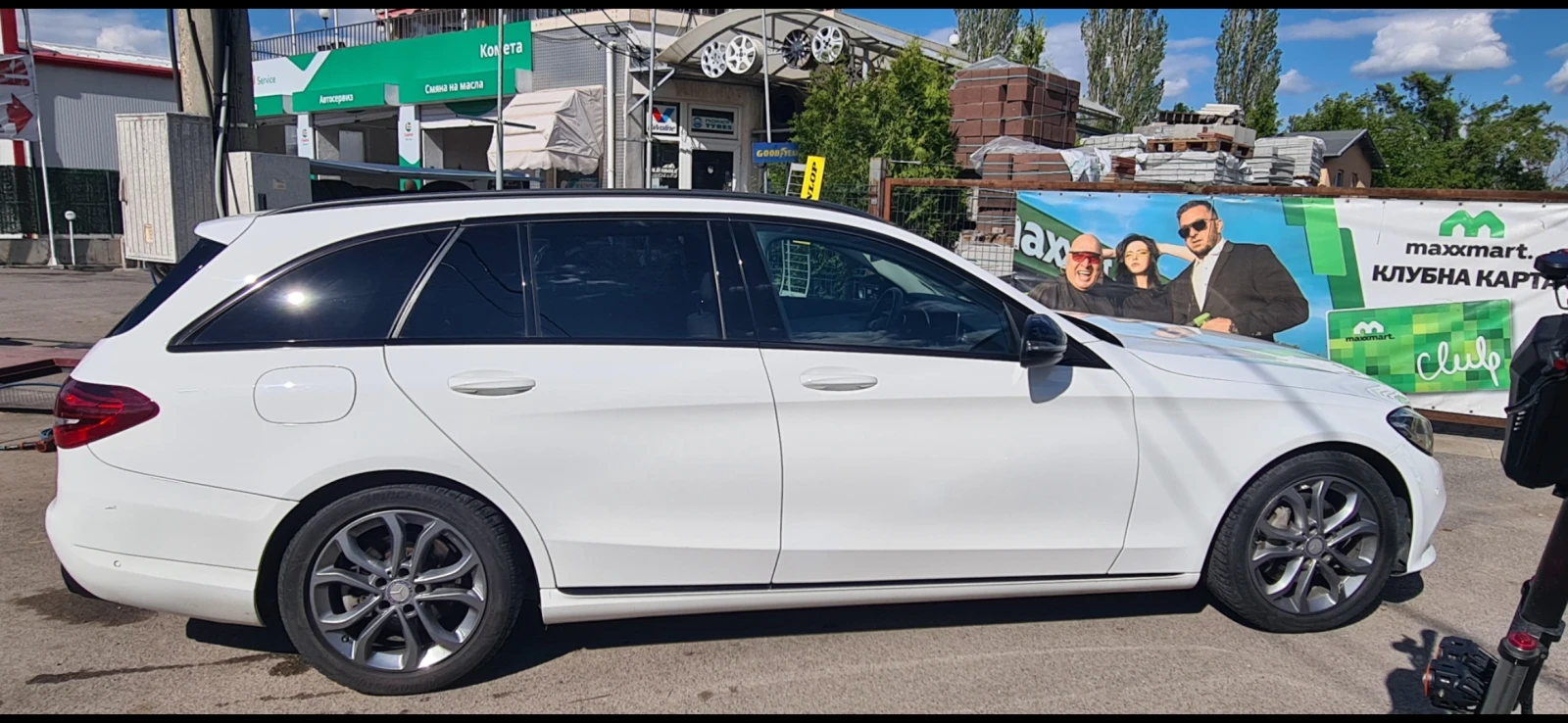 Mercedes-Benz C 300  - изображение 3
