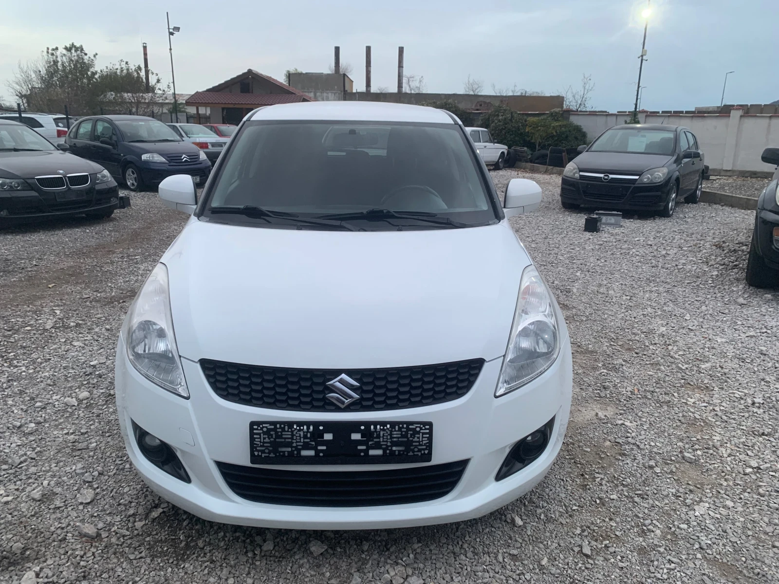 Suzuki Swift 1.3D KLIMA ITALY 178000km - изображение 3