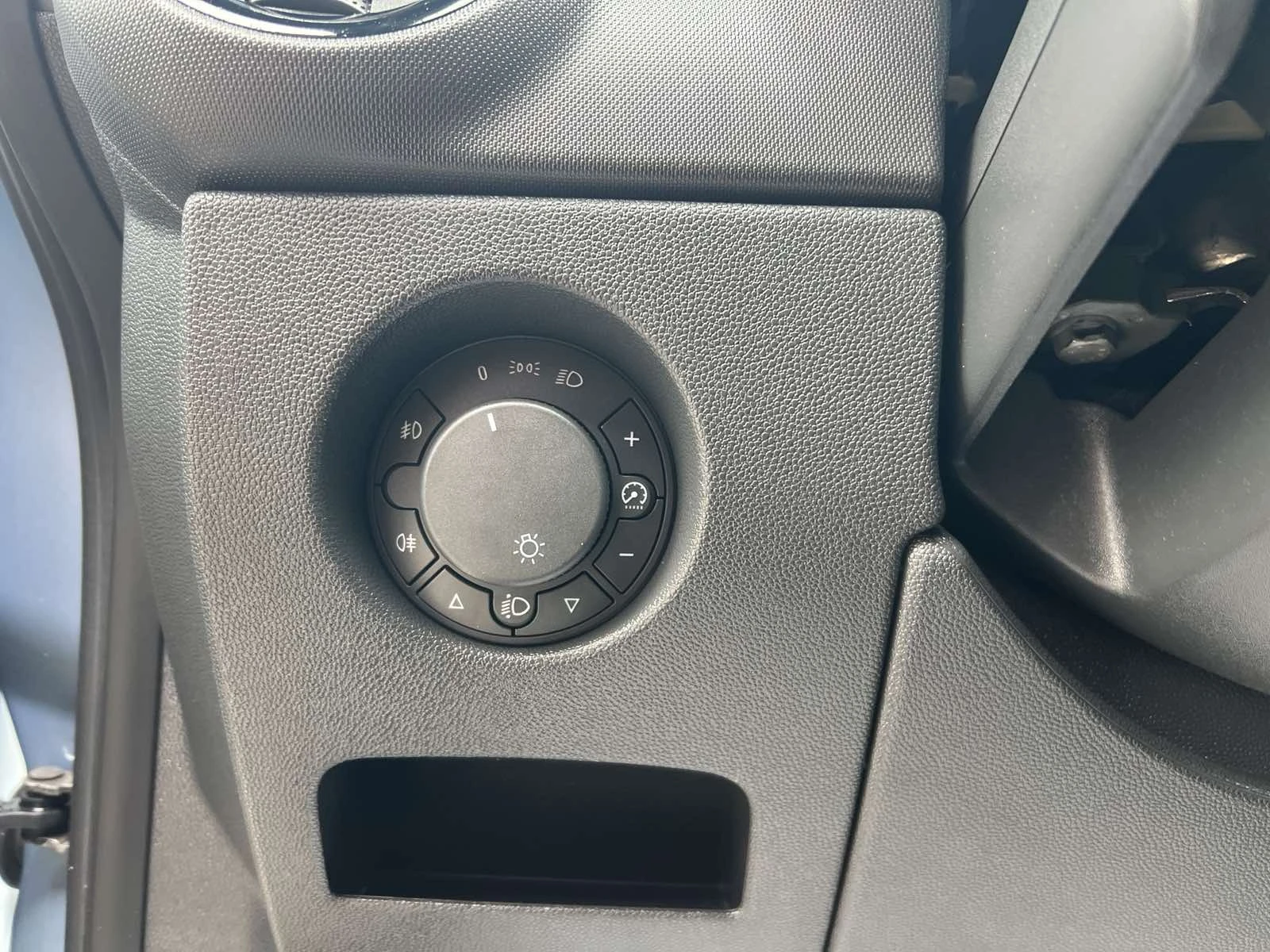 Opel Corsa 1.2 i  | Mobile.bg   15