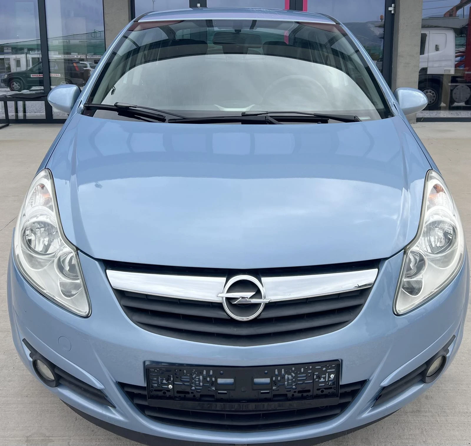 Opel Corsa 1.2 i  | Mobile.bg   1
