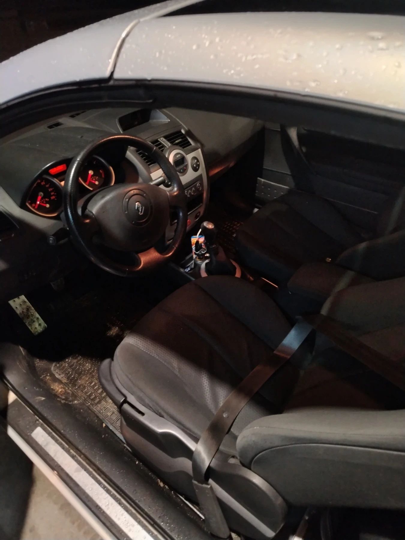 Renault Megane 1.9 dizel 6 скорости - изображение 7