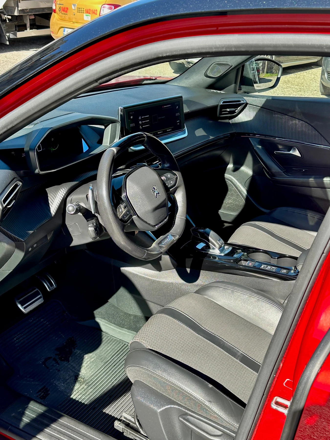 Peugeot 2008 GT line - изображение 7