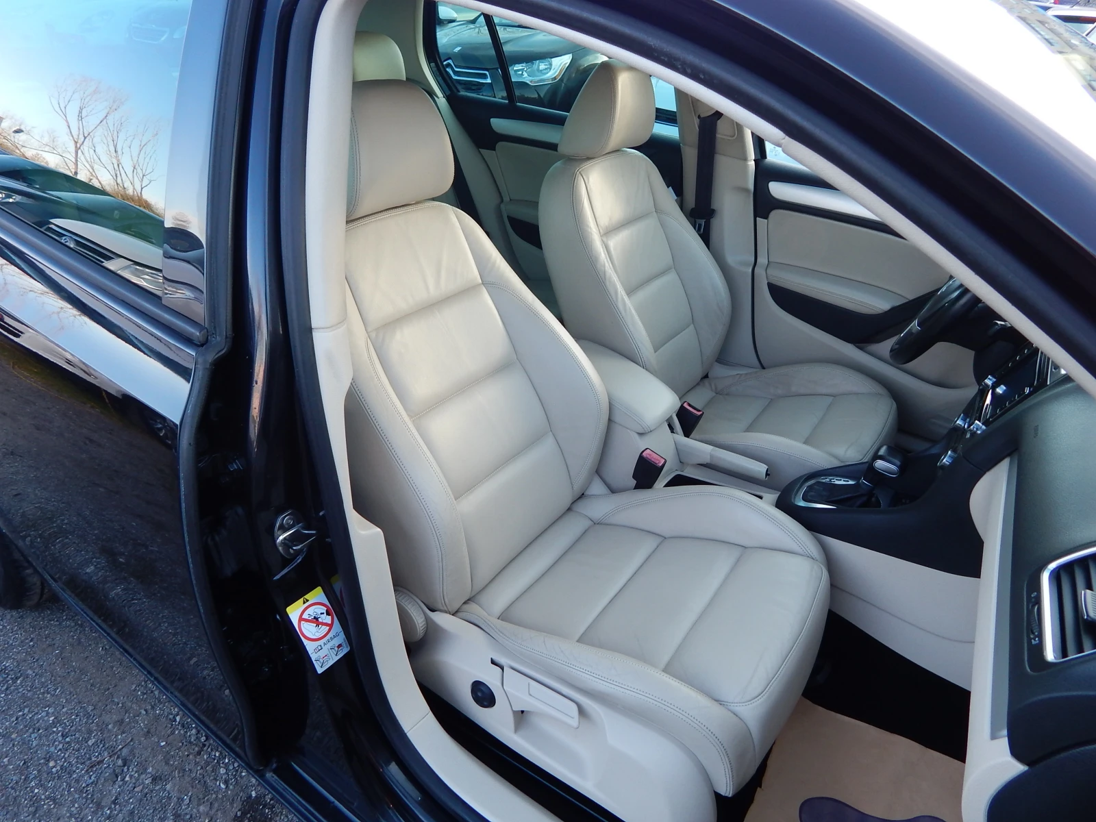 VW Golf 1.4TSI* DSG* 87000km.* , снимка 17 - Автомобили и джипове - 53785977