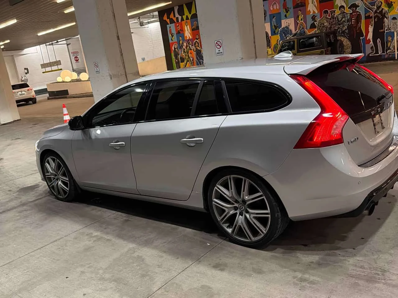 Volvo V60 T6 Polestar| ШИБИДАХ| HAR/KARDON| КЛИП НА МОТОР, снимка 6 - Автомобили и джипове - 54009538