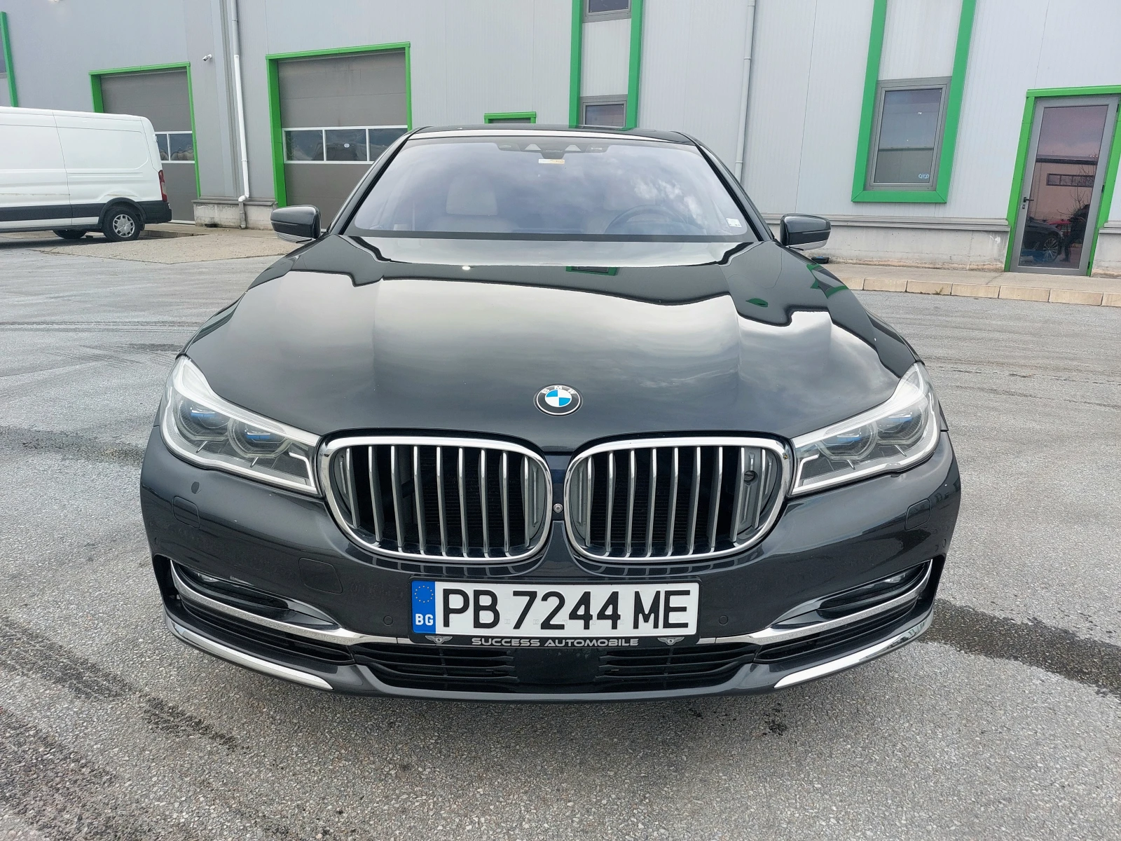 BMW 740 M XDRIVE