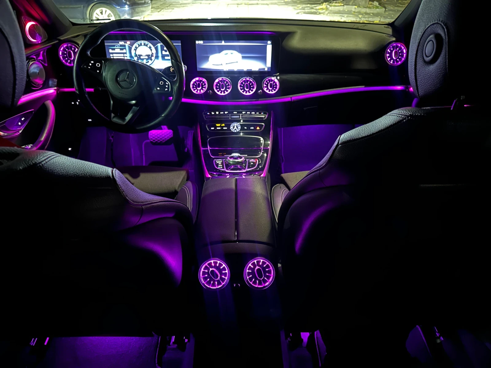 Mercedes-Benz E 220 BRABUS 800/ПАНОРАМА / AMBIENT PLUS / BURMESTER, снимка 11 - Автомобили и джипове - 54140804