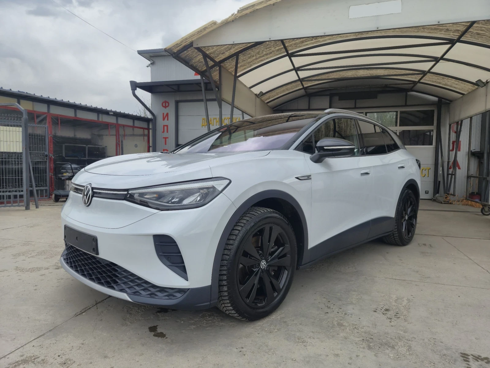 VW ID.4 SOH 90% 82Kw/h 1ST Edition, снимка 2 - Автомобили и джипове - 54258796