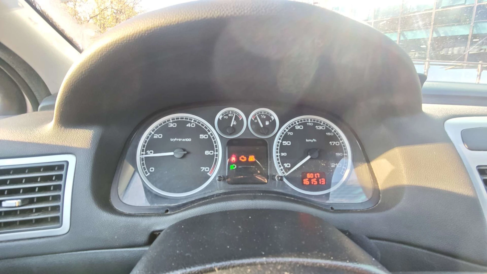 Peugeot 307 1.6, снимка 6 - Автомобили и джипове - 54310327