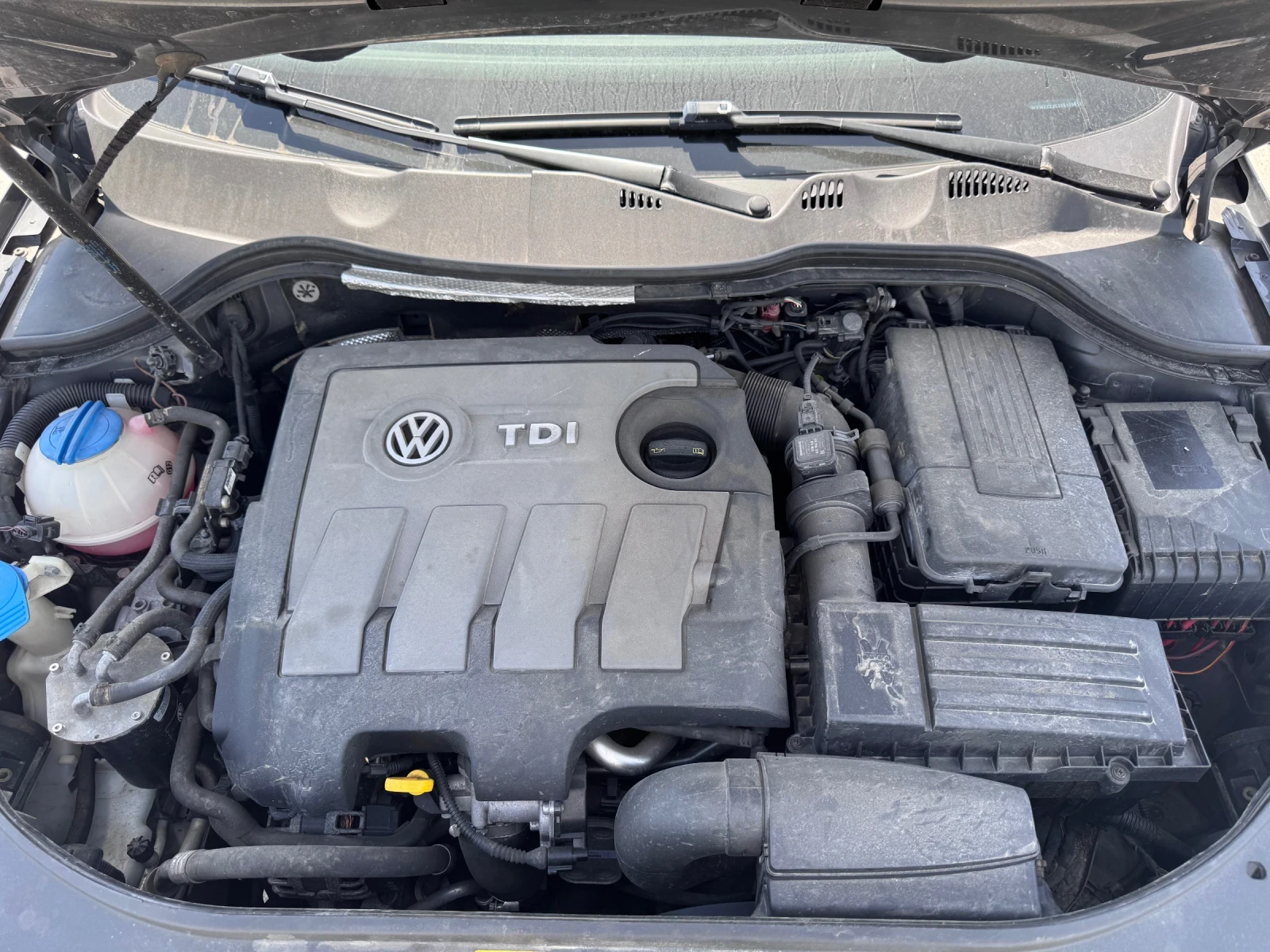 VW Passat AVTOMAT, снимка 16 - Автомобили и джипове - 54343771