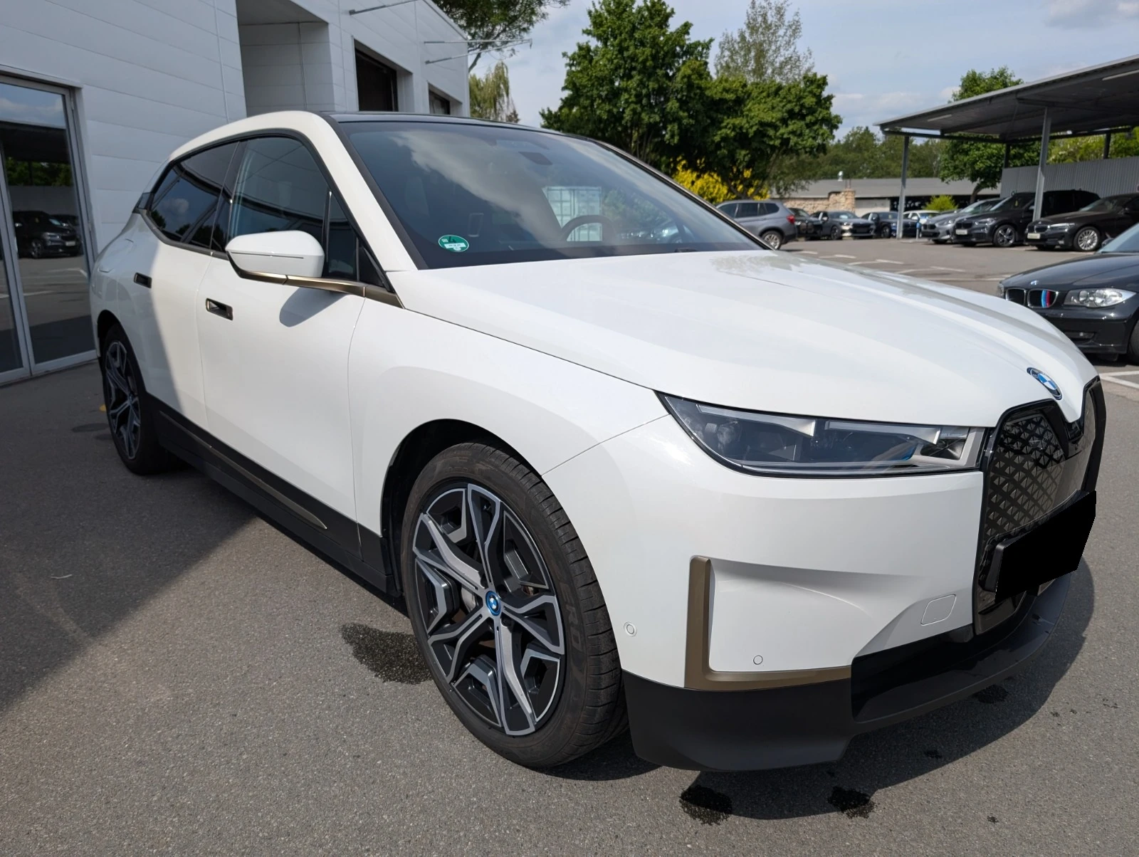 BMW iX 40 xDrive | Mobile.bg � ����������� 3
