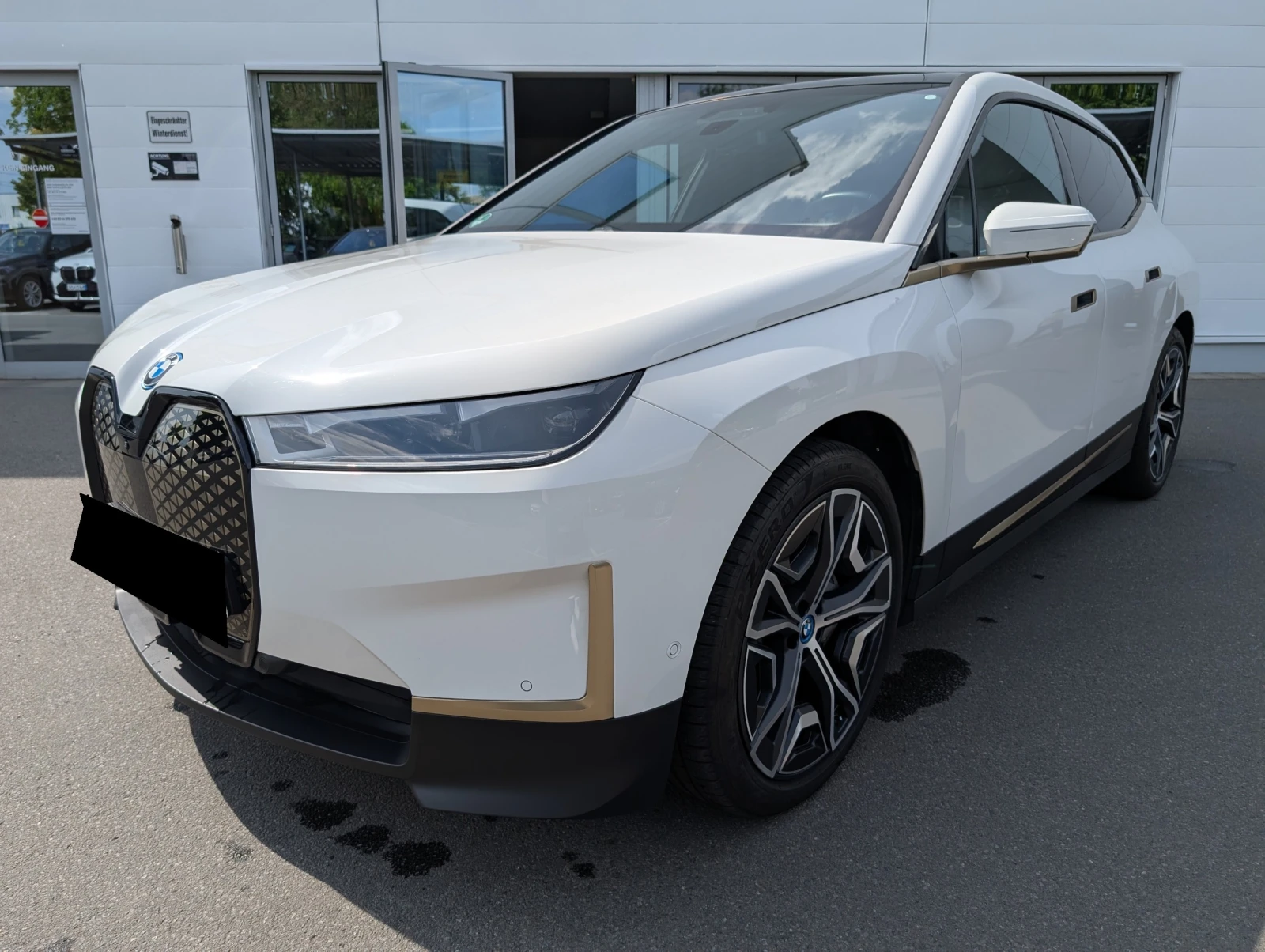 BMW iX 40 xDrive | Mobile.bg � ����������� 1