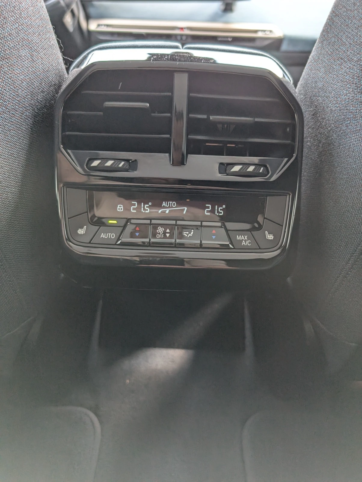 BMW iX 40 xDrive | Mobile.bg � ����������� 10