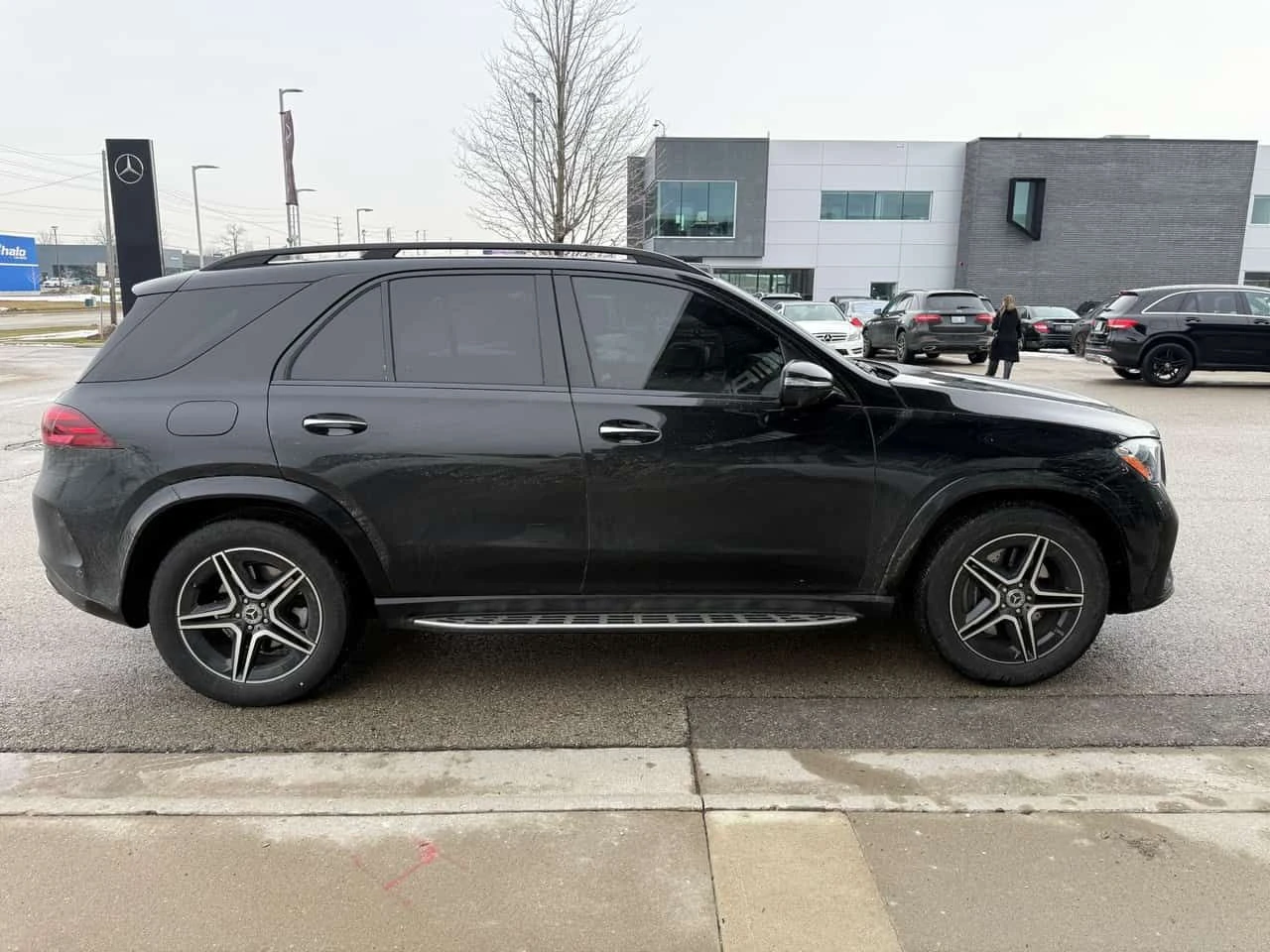 Mercedes-Benz GLE 450 400e  CARFAX, снимка 3 - Автомобили и джипове - 54915450