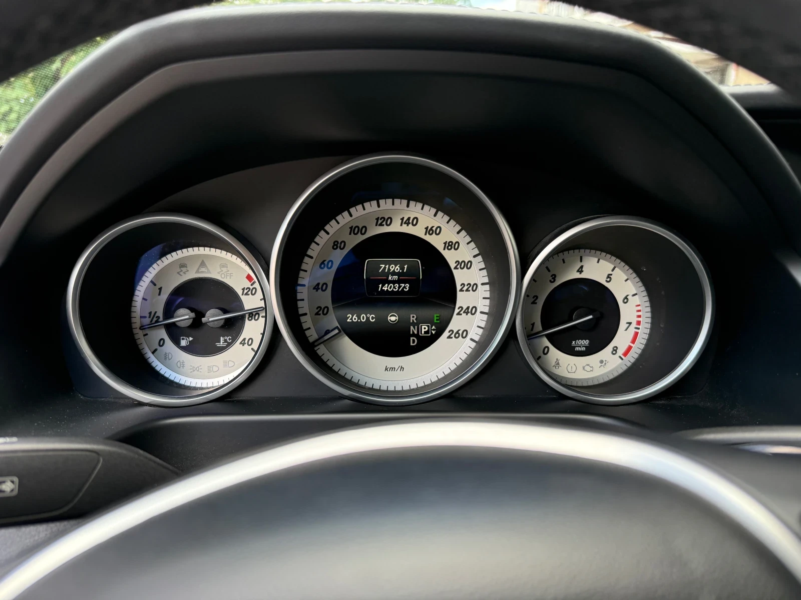 Mercedes-Benz E 500 4 matic Е 63 AMG optic, снимка 15 - Автомобили и джипове - 55451266