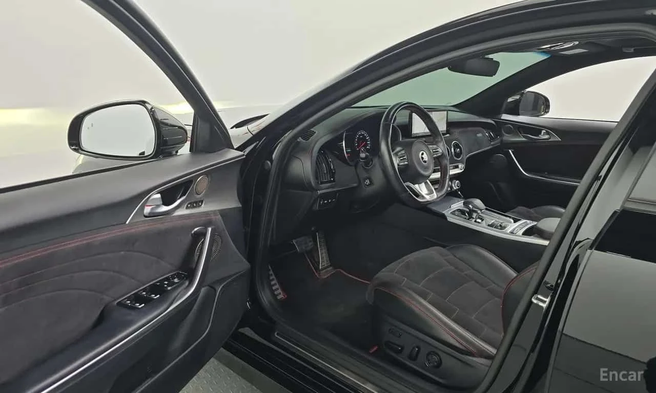 Kia Stinger 3.3 GT Masters Turbo Package , снимка 10 - Автомобили и джипове - 55599486