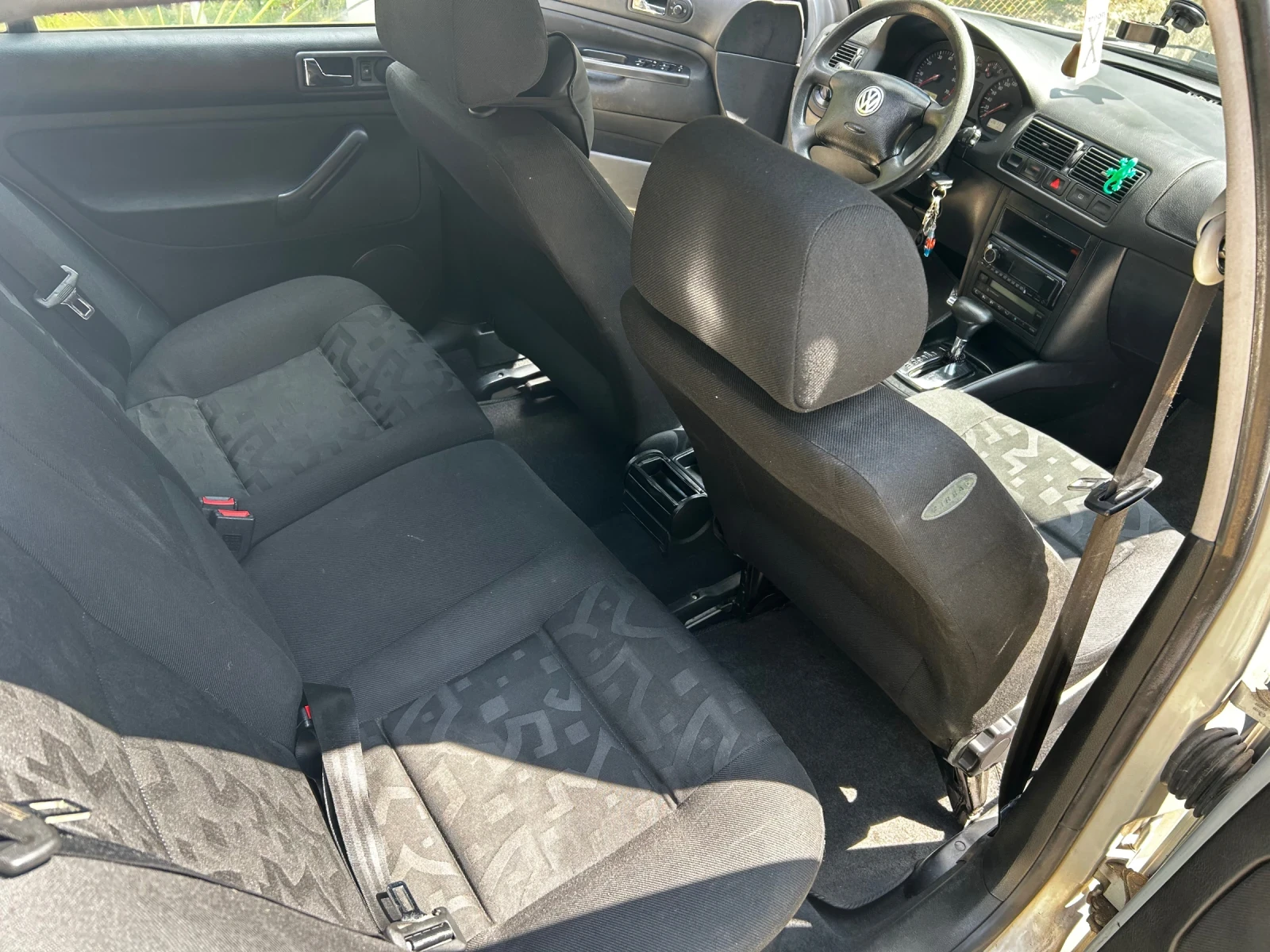VW Golf, снимка 8 - Автомобили и джипове - 55673055