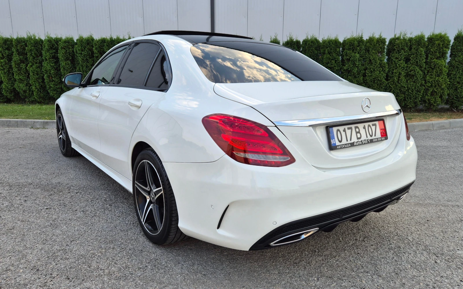 Mercedes-Benz C 220 AMG-line Pano Burmester, снимка 6 - Автомобили и джипове - 55853512
