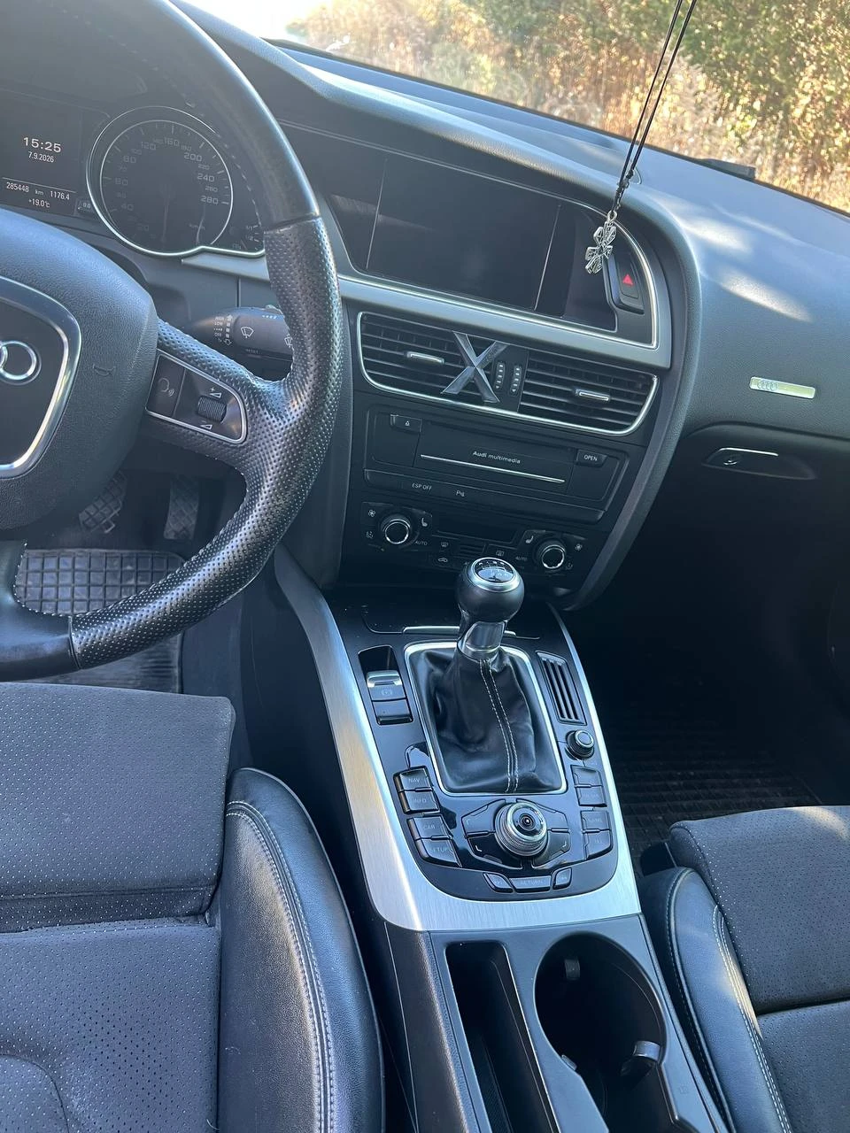Audi A5 2.0TFSI 211hp, снимка 7 - Автомобили и джипове - 55979306