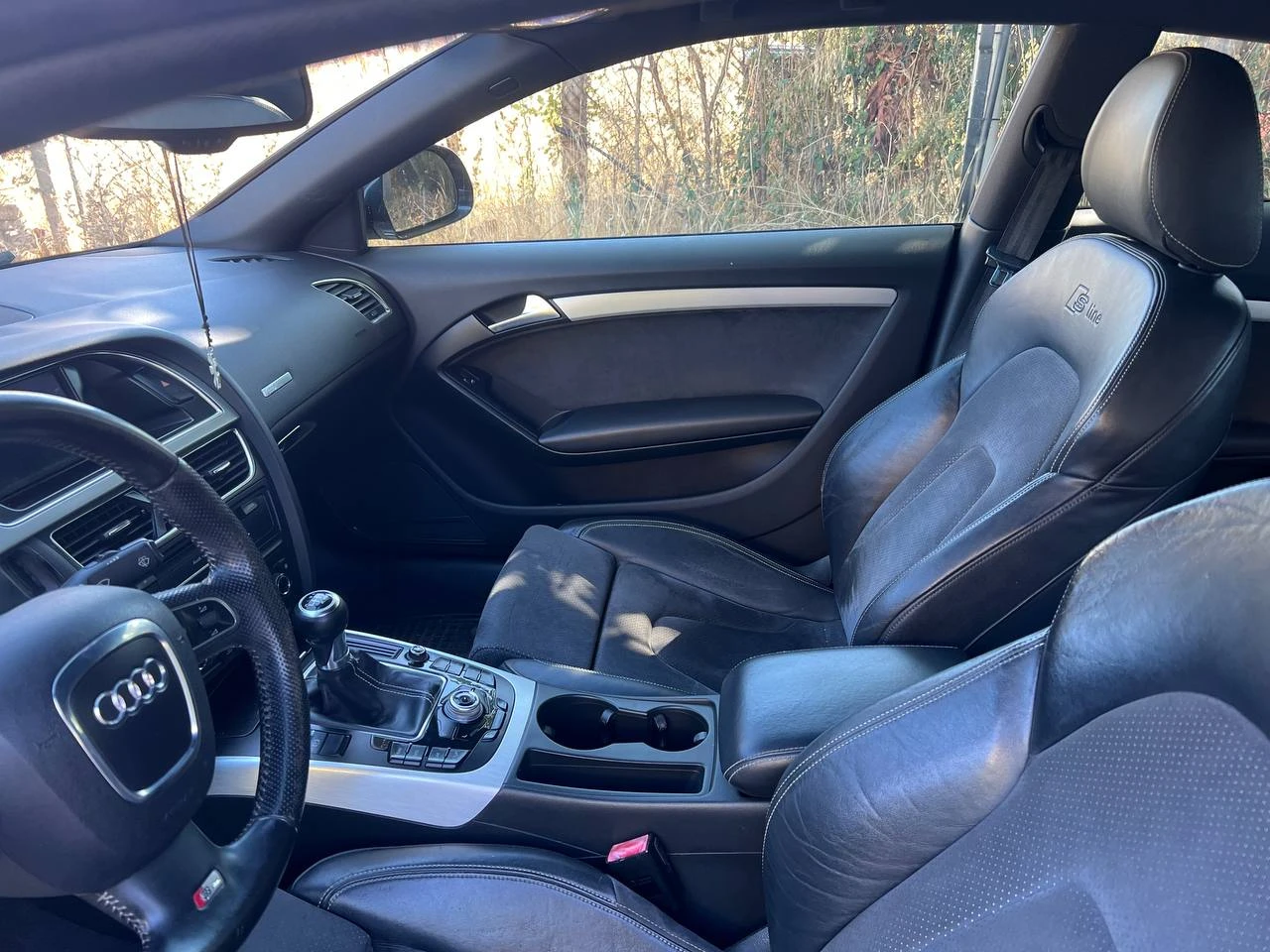 Audi A5 2.0TFSI 211hp, снимка 8 - Автомобили и джипове - 55979306