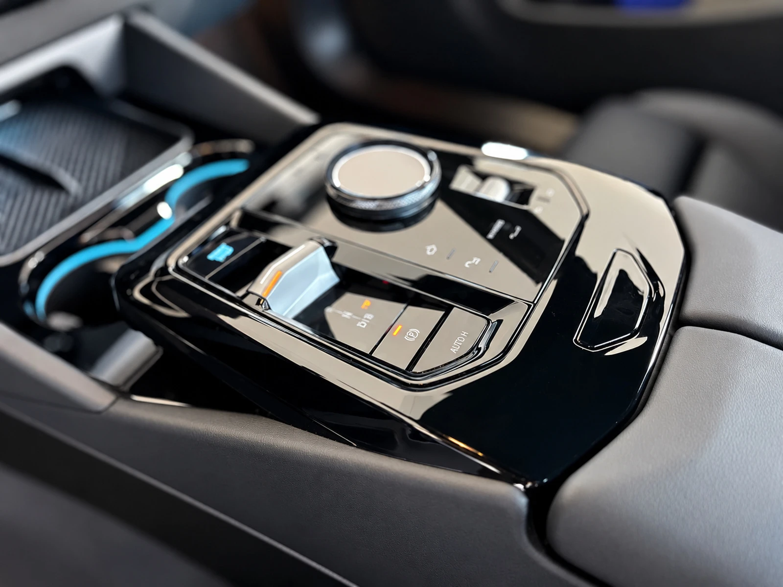 BMW i5 40/eDrive/M-SPORT/AIR/HUD/360/ | Mobile.bg � ����������� 9
