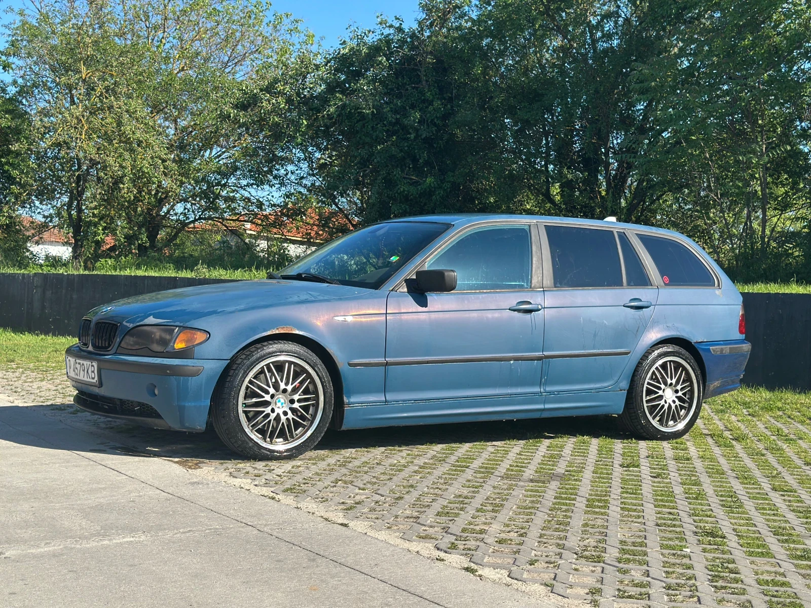 BMW 320, снимка 5 - Автомобили и джипове - 56630446