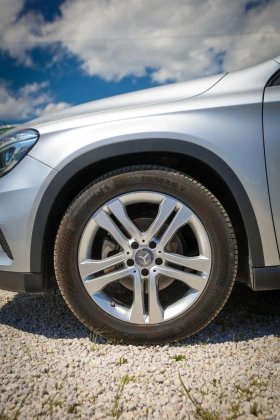 Mercedes-Benz GLA 220 4MATIC PANORAMA ЛИЗИНГ, снимка 7