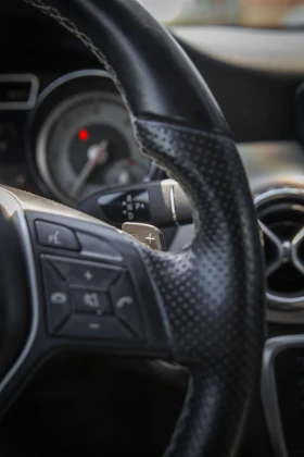 Mercedes-Benz GLA 220 4MATIC PANORAMA ЛИЗИНГ, снимка 9