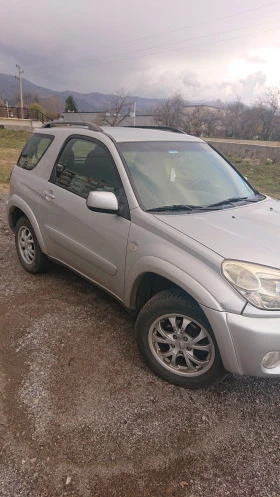 Toyota Rav4 2.0 D4D 4X4 FACELIFT | Mobile.bg    2