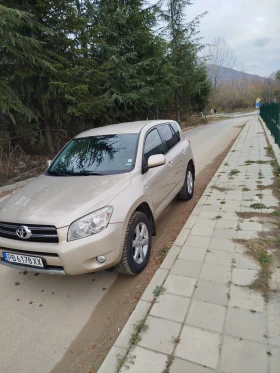 Toyota Rav4 2.2diesel 136ks, снимка 1