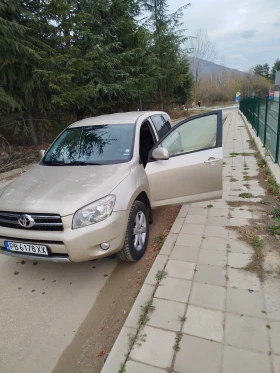 Toyota Rav4 2.2diesel 136ks, снимка 2