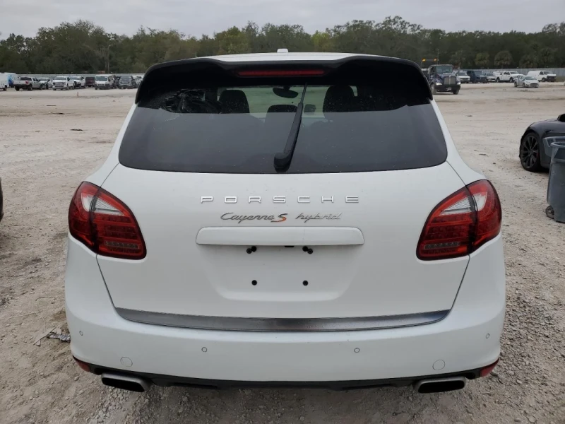 Porsche Cayenne, снимка 5 - Автомобили и джипове - 48792604