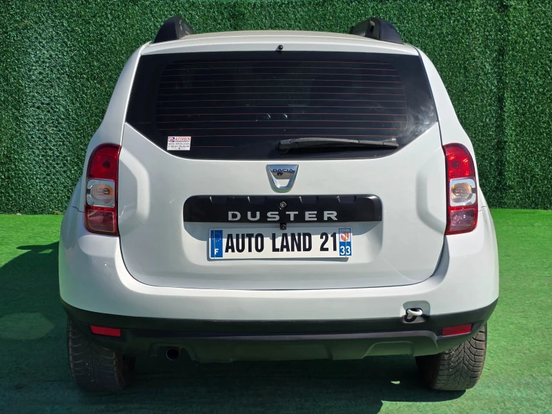 Dacia Duster 1.5DCI* 4x4* НАВИГАЦИЯ* КАМЕРА* 138000км, снимка 8 - Автомобили и джипове - 51659388