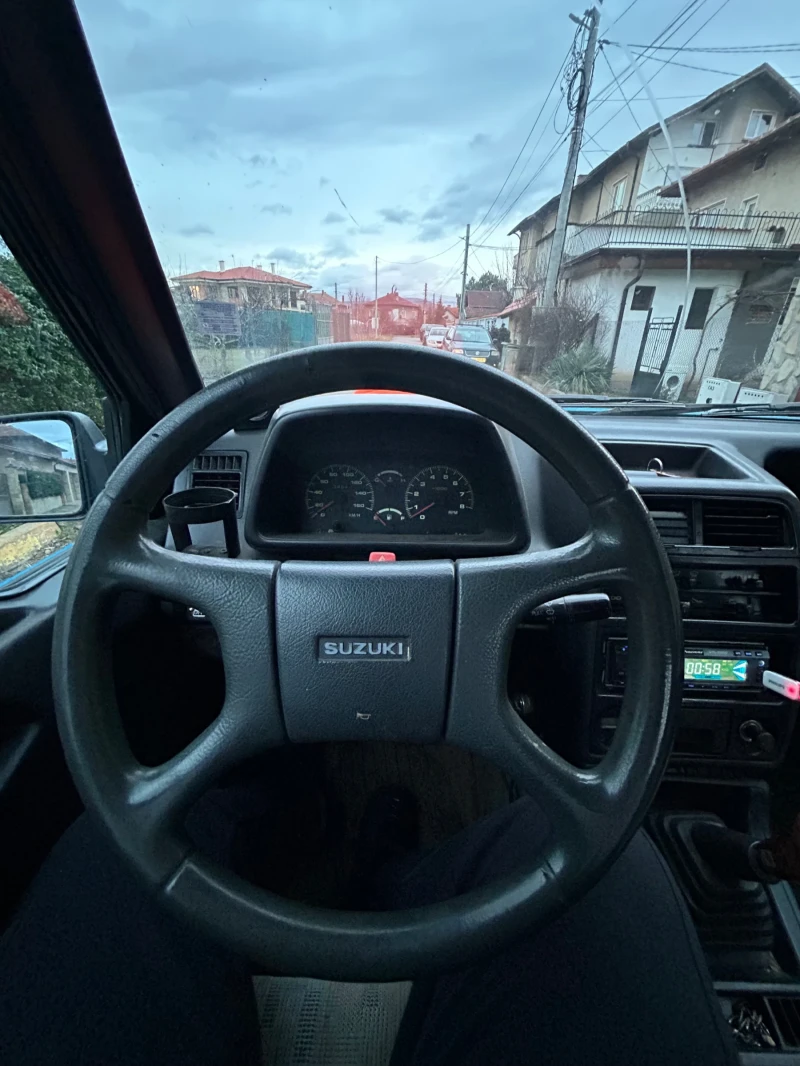 Suzuki Vitara, снимка 16 - Автомобили и джипове - 52996326