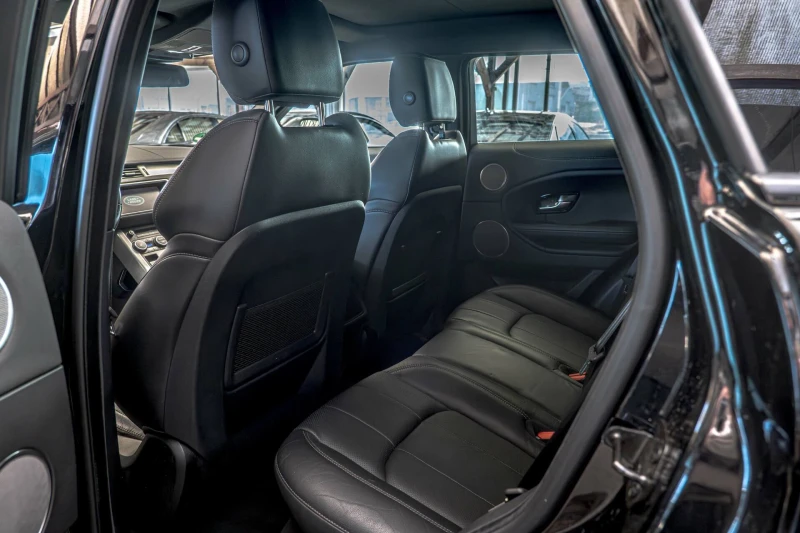 Land Rover Range Rover Evoque Meridian/Memory/PDC/Lane Assist/Панорама/, снимка 8 - Автомобили и джипове - 53056406